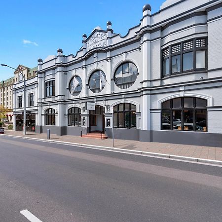 The Cornwall Historic Hotel Launceston Extérieur photo