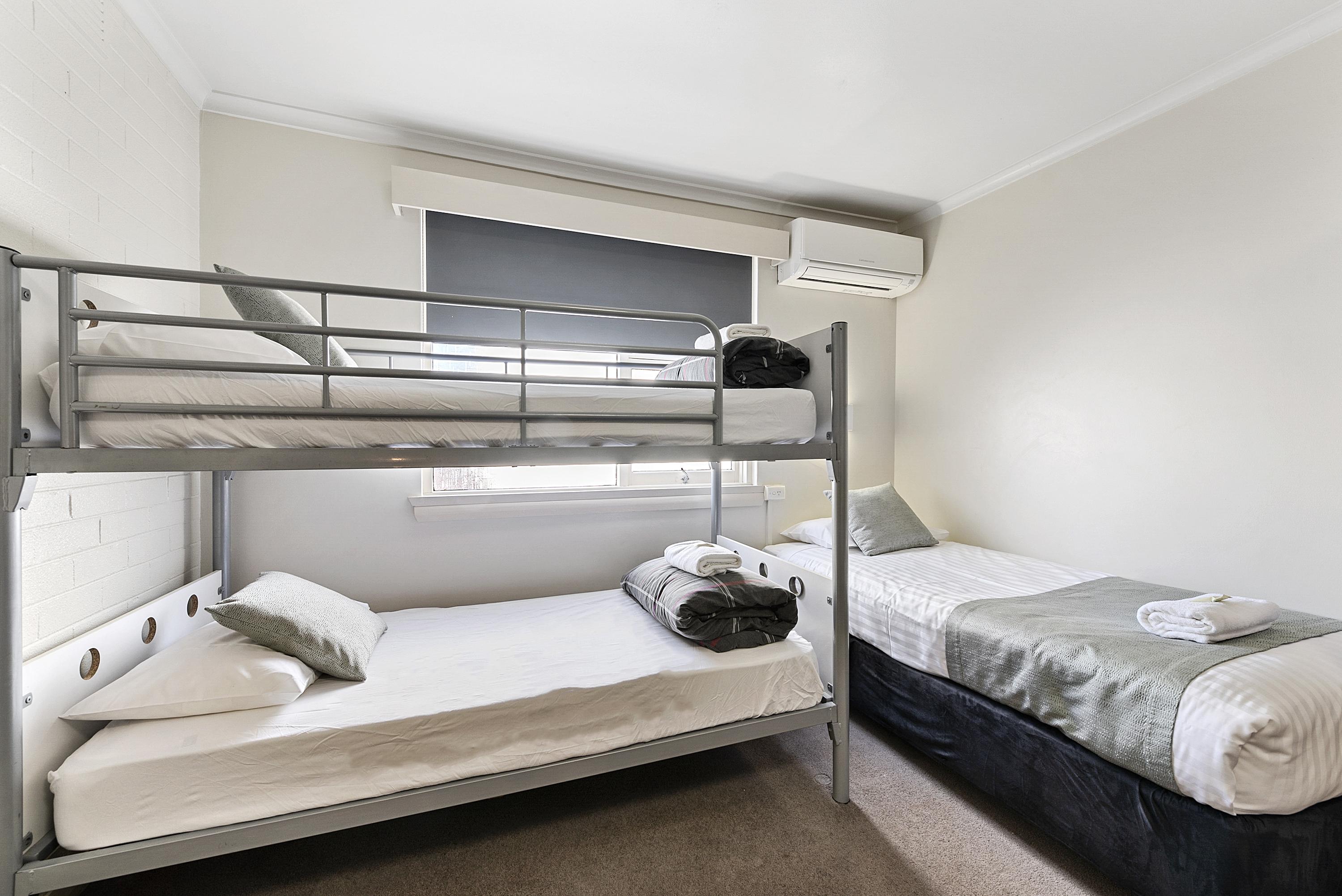 The Cornwall Historic Hotel Launceston Extérieur photo