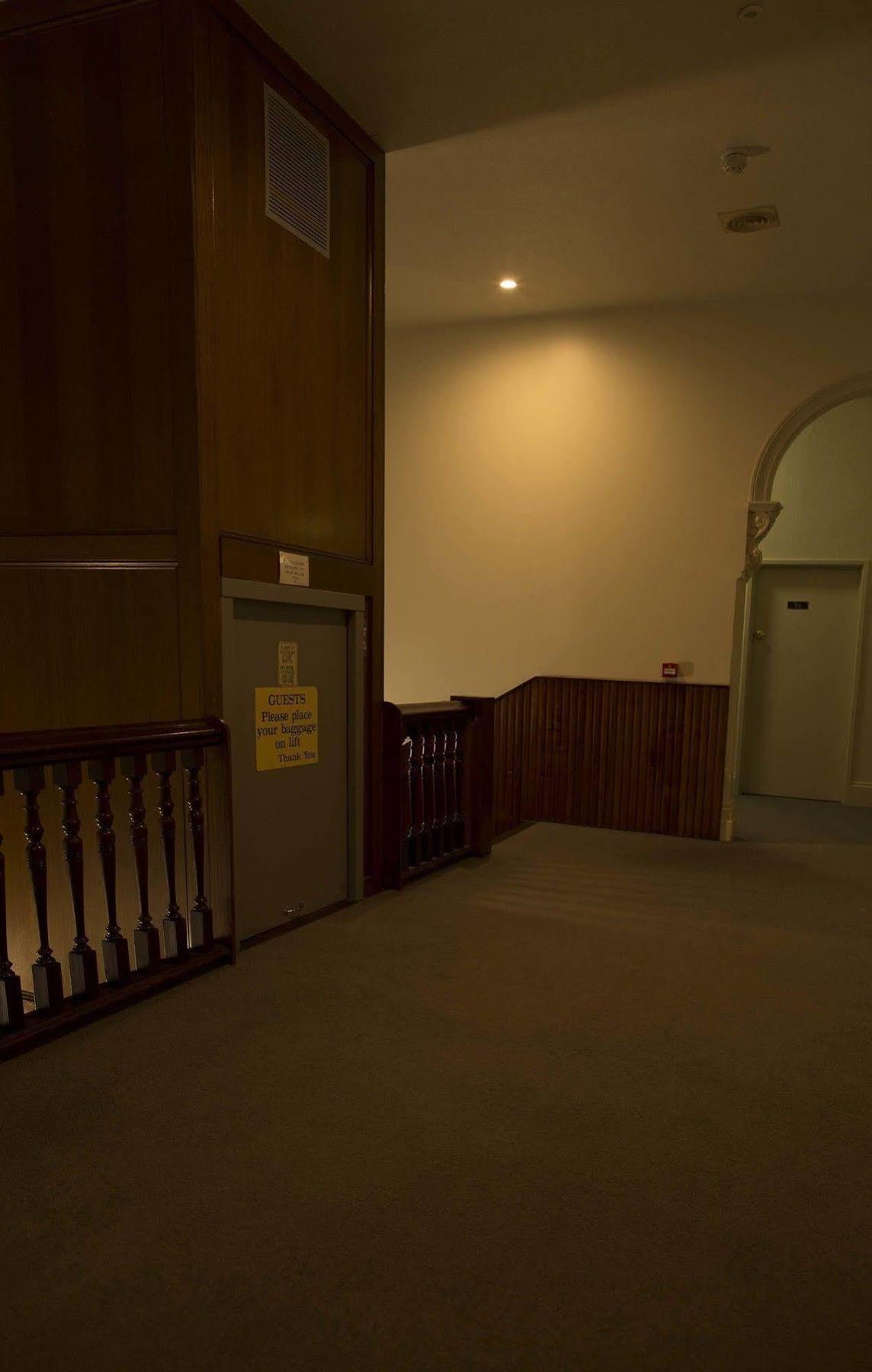 The Cornwall Historic Hotel Launceston Extérieur photo